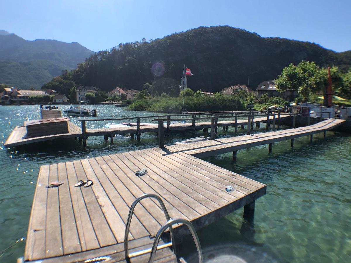 Studio Les Pieds Dans L'Eau Au Bord Du Lac D'Annecy Duingt Exterior photo