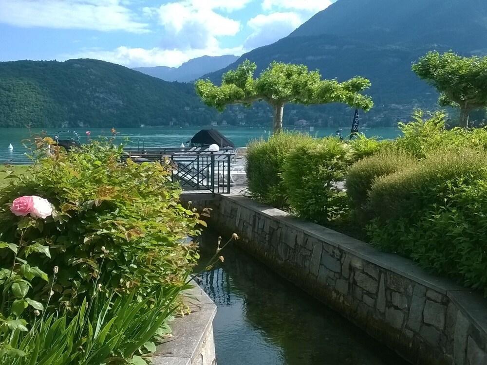 Studio Les Pieds Dans L'Eau Au Bord Du Lac D'Annecy Duingt Exterior photo