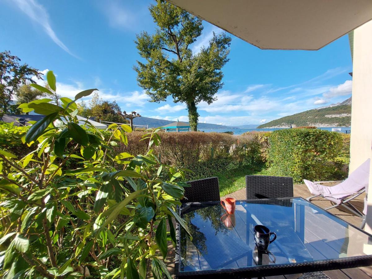 Studio Les Pieds Dans L'Eau Au Bord Du Lac D'Annecy Duingt Exterior photo