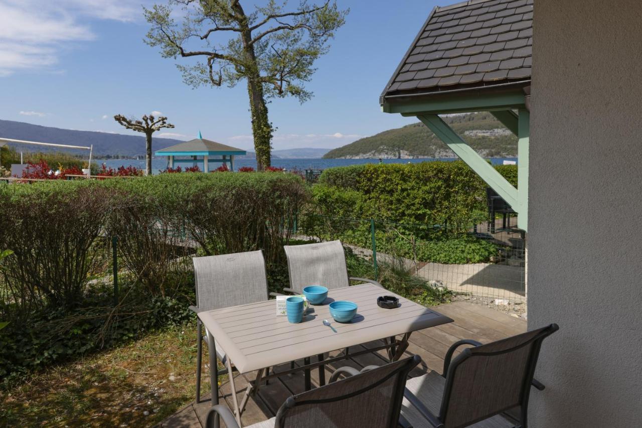 Studio Les Pieds Dans L'Eau Au Bord Du Lac D'Annecy Duingt Exterior photo