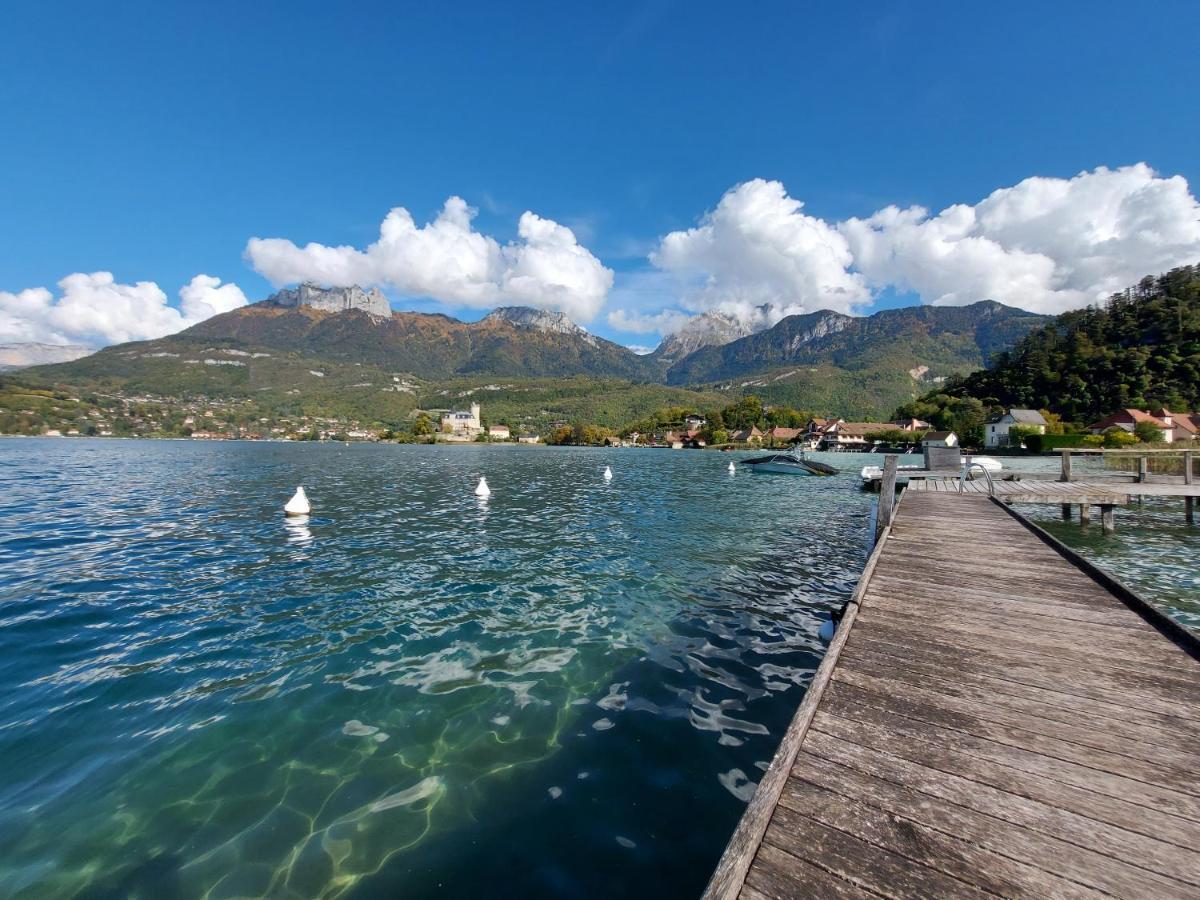 Studio Les Pieds Dans L'Eau Au Bord Du Lac D'Annecy Duingt Exterior photo